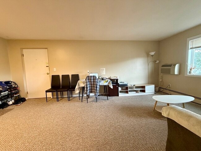 Photo - 69 Newton St Unit 11