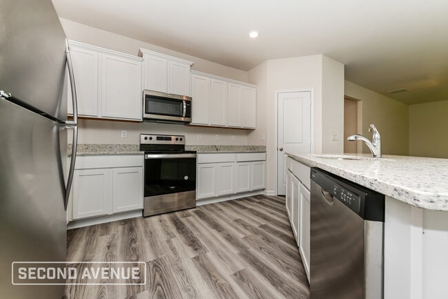 Photo - 344 Oliver Dr