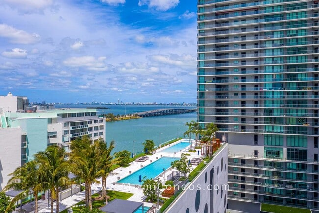 Photo - 3131 NE 7th Ave