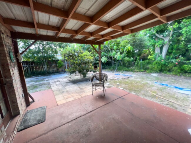 Photo - 3651 NE 14th Ave