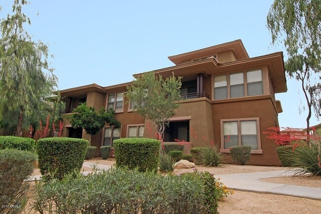 Building Photo - 20100 N 78th Pl Unit 2180