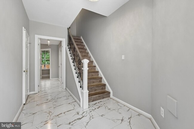 Photo - 21534 Iredell Terrace