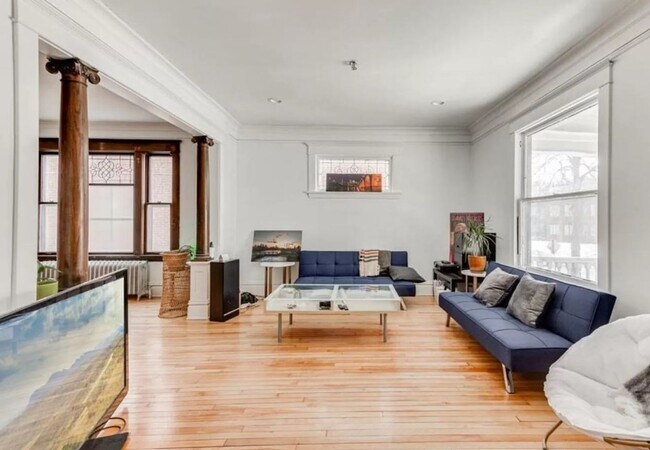 Photo - Welcome to your Dream Residence! Unit 1