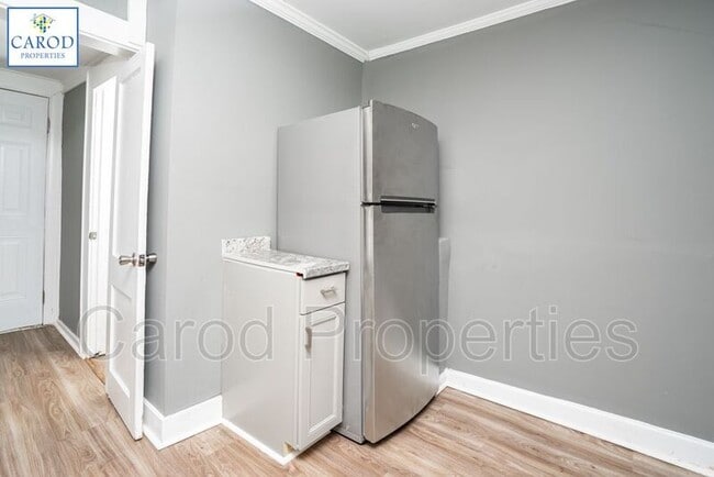 Photo - 134 Powder St SW