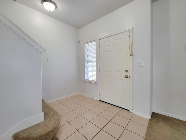 Photo - 11427 Carla St