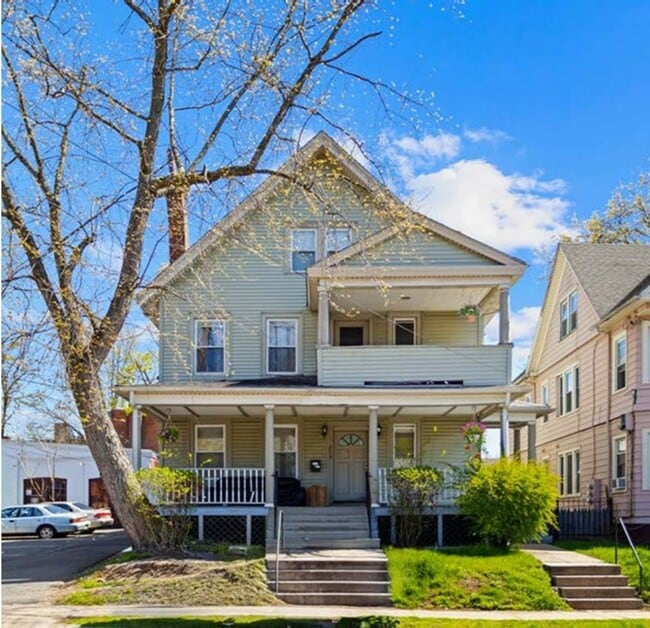 Photo - 254 S Whitney St Unit 2