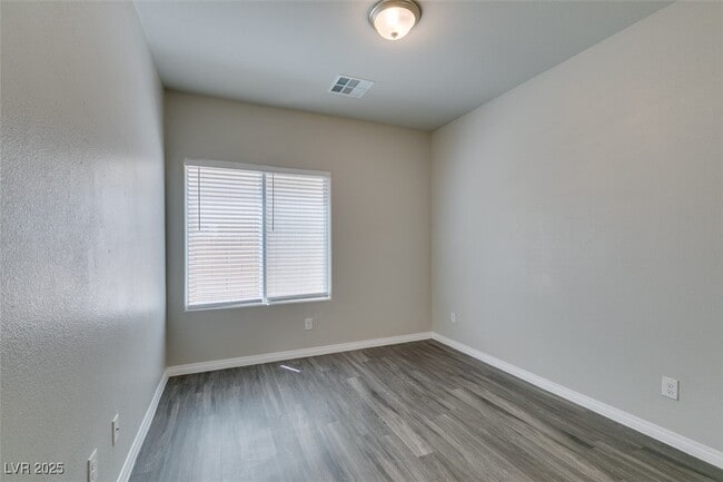 Building Photo - 945 Willow Berry Ave Rental