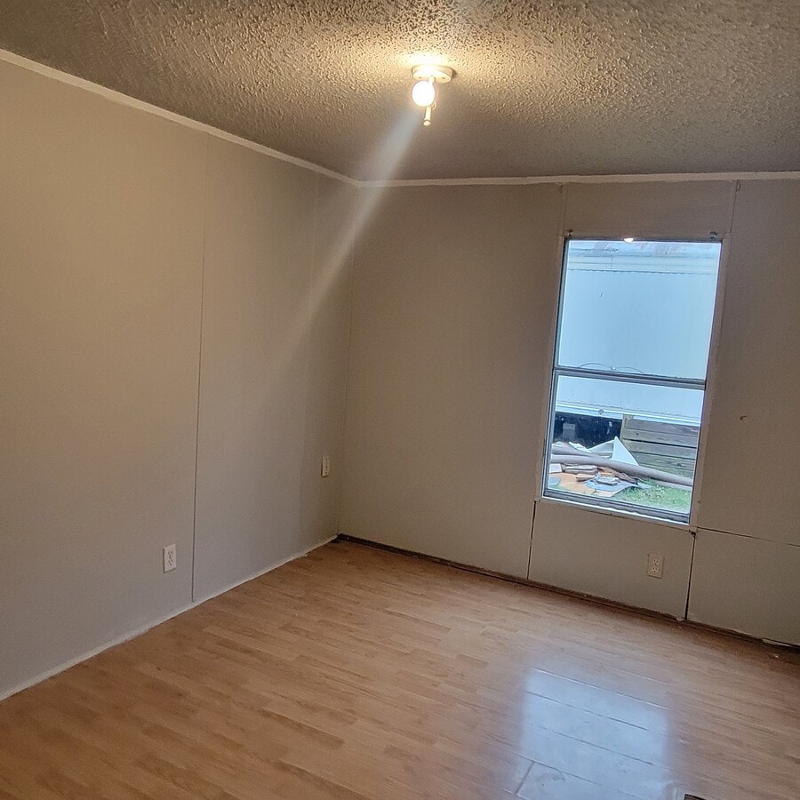Photo - White Oak Properties