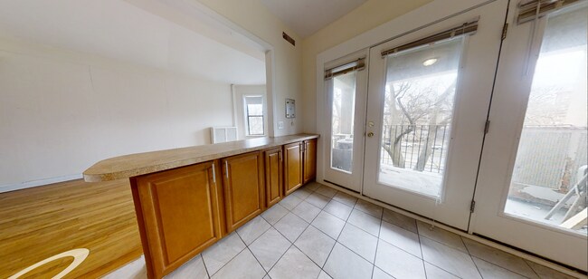1121 Commonwealth Ave Unit 8