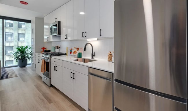 Photo - 230 N Michigan Ave