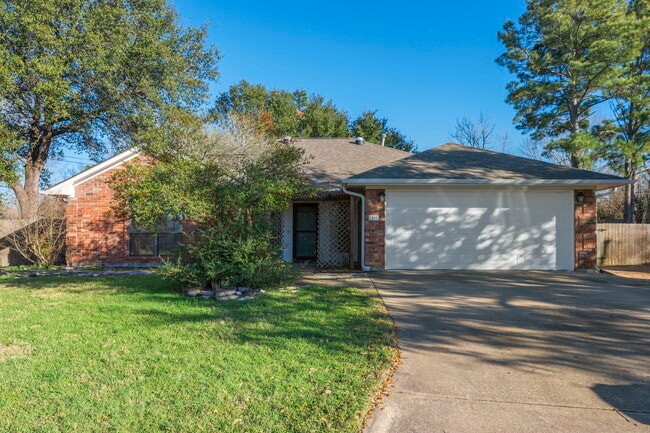 Building Photo - 3250 Callie Cir