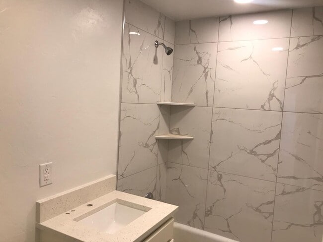 Photo - 3244 NW 31st St Unit 3244 Nw 31st St. B