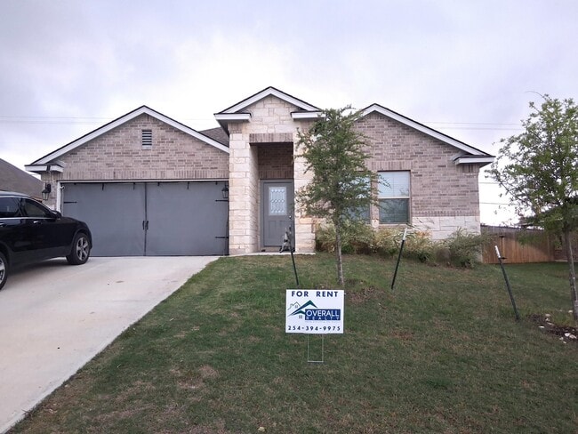Building Photo - 2411 Corradino St