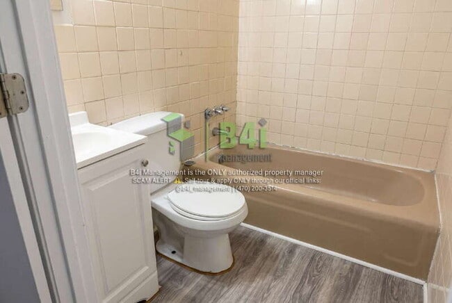 Photo - 163 Munson Dr