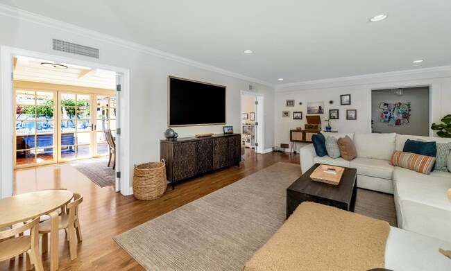 Photo - 1021 W Encanto Blvd