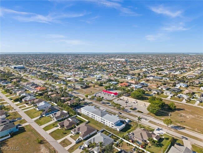 Building Photo - 3815 Chiquita Blvd S Unit 106