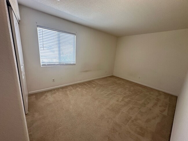 Photo - 2705 Jayden Way