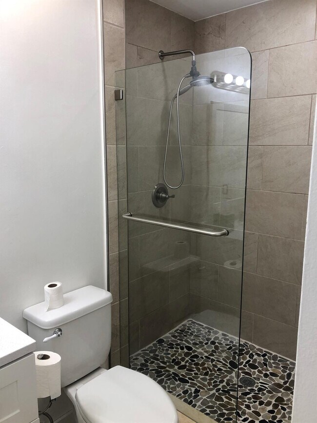 Photo - 2840 Coral Springs Dr Unit 2840