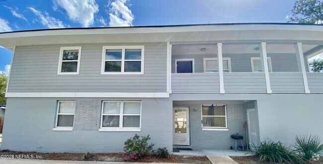 Building Photo - 3337 Drew St Unit 4 Rental