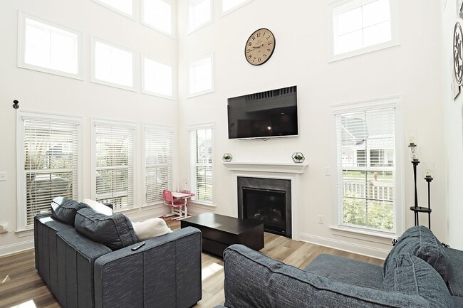 Photo - Pet-Friendly Old Trail Home With Fenced Yard