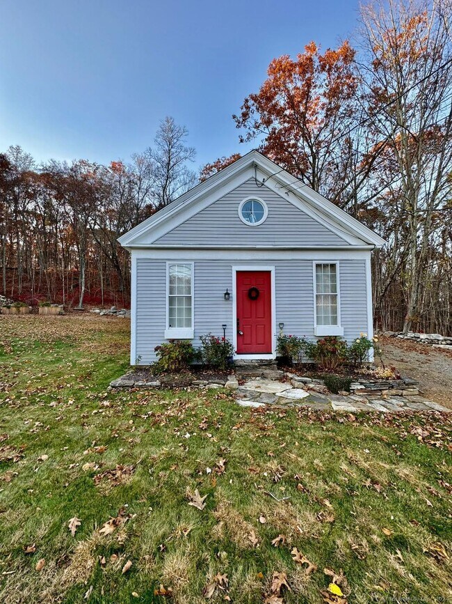 234 Squaw Hollow Rd House House Rental in Ashford, CT