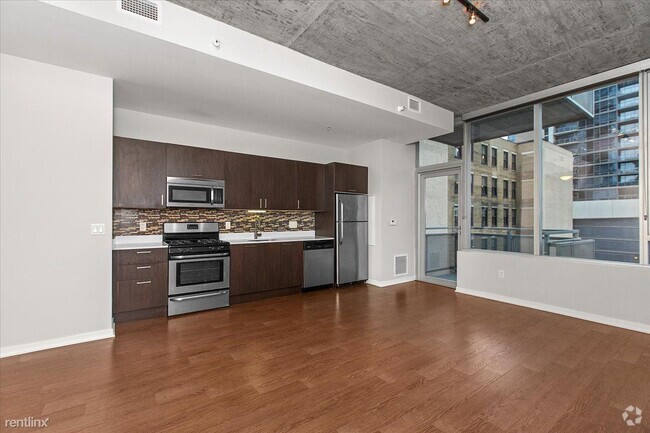 Building Photo - 2 br, 2 bath Condo - 1345 S Wabash Ave