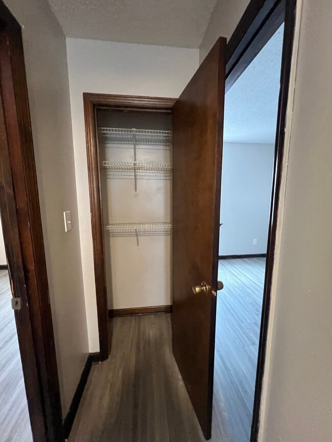 Photo - 126 Hampton Dr