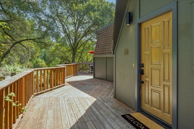 Photo - 250 Homestead Trl