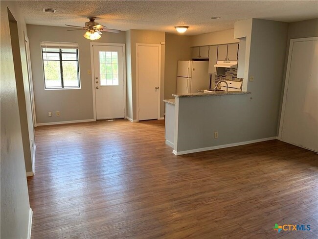 Photo - 300 Algerita Dr Townhome