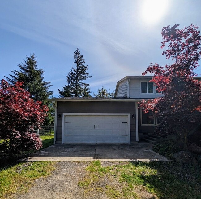 Photo - Large 4 Bedroom Home for rent in PO - Over Two Acres and Room to Roam!