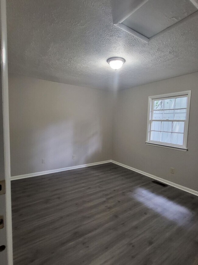 Photo - 2004 Elgin Dr Unidad 2004 Elgin Dr.   B