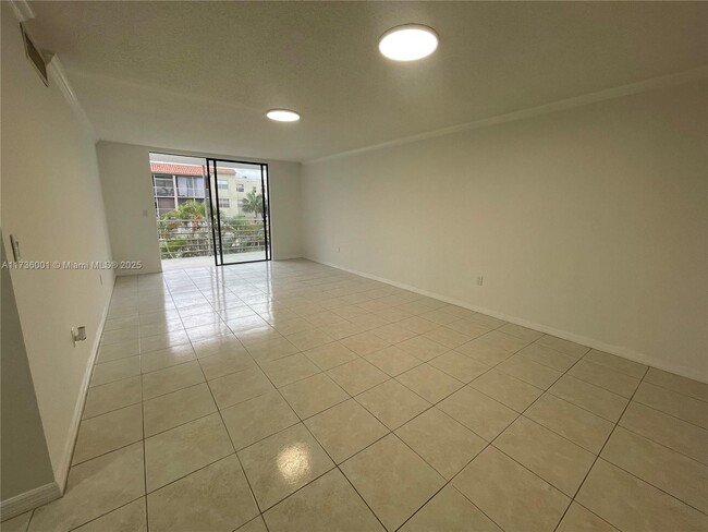 Photo - 1810 SW 81st Ave Condo Unit 2310