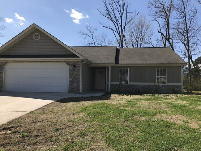 Building Photo - 1138 Colony Cir