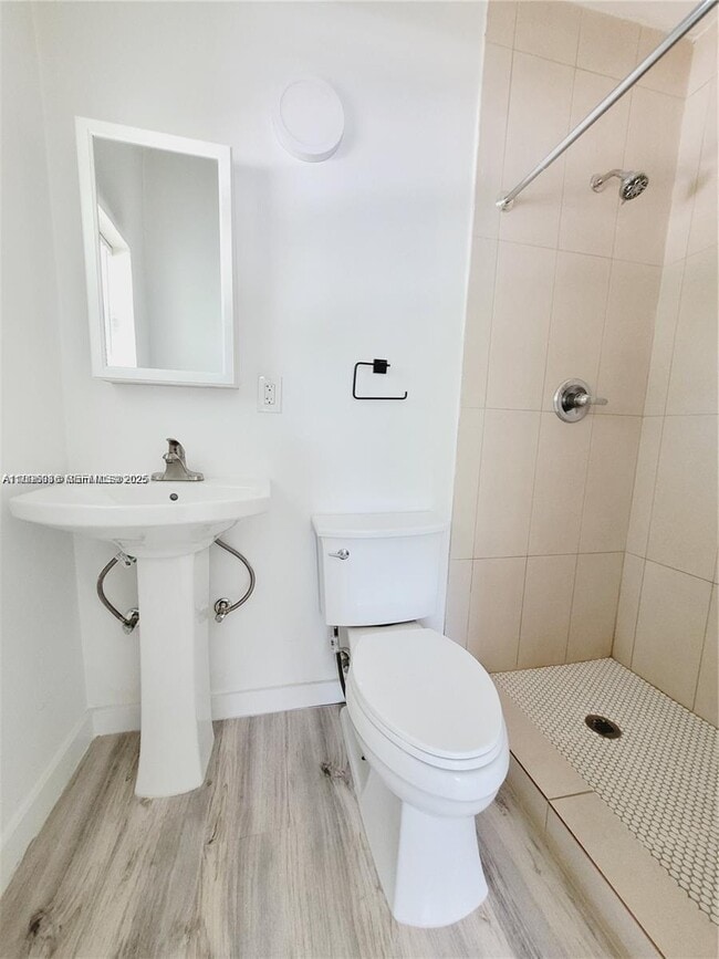 Photo - 1922 NW 1st St Unit 3