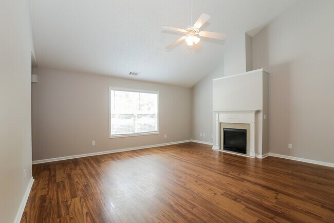 Photo - 3836 Pine Village Pl