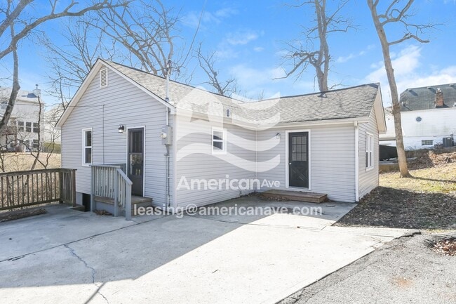 Photo - 3402 Longview Dr