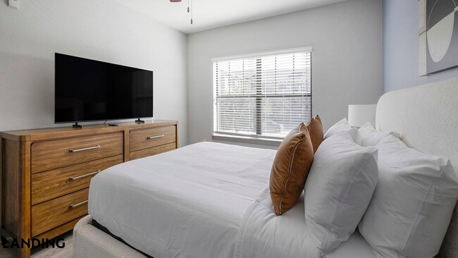 Photo - 4689 Mustang Pkwy Unidad 5206