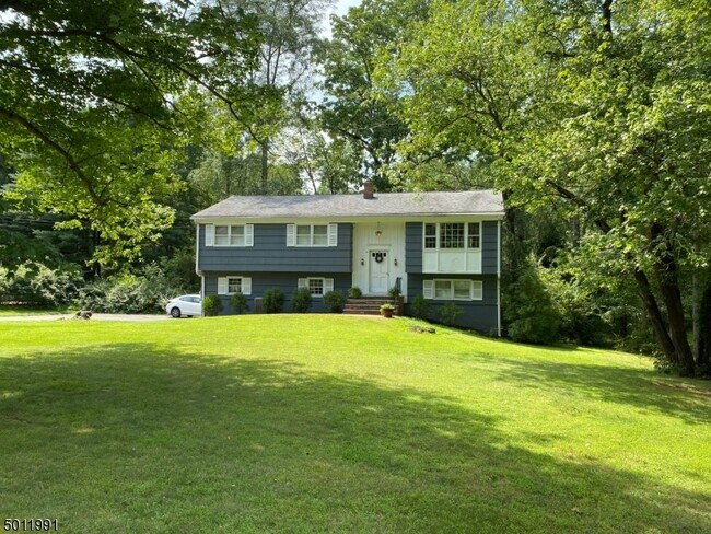 Photo - 26 Coppergate Dr House