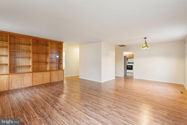 Photo - 12425 Stretton Ln