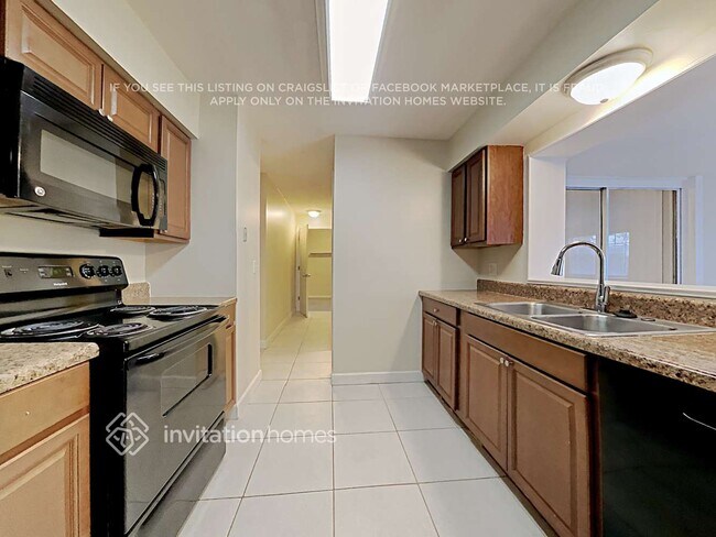 Photo - 1375 Guinevere Dr