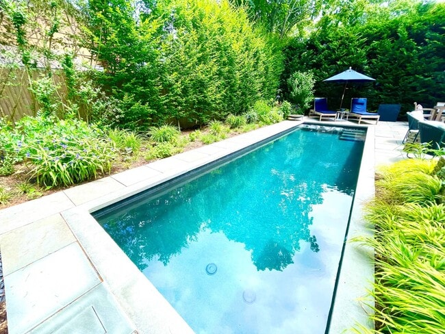 Photo - 11 Montauk Ave