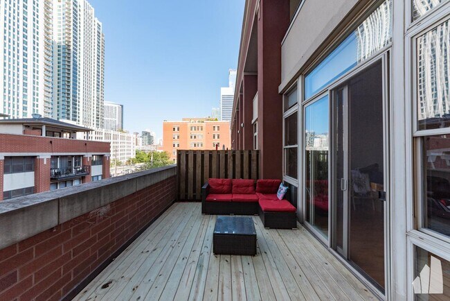 Photo - 3 bedroom in Chicago IL 60661 Unit 302