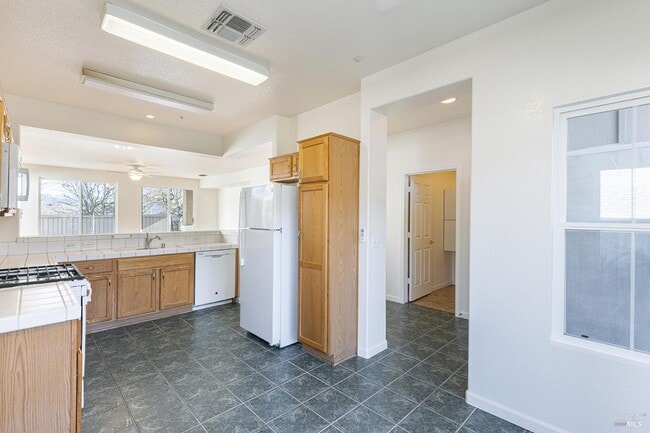 Photo - 286 Red Mountain Dr