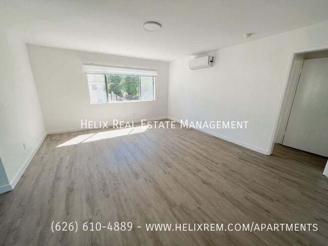 Photo - 1313 Huntington Dr Unit 5