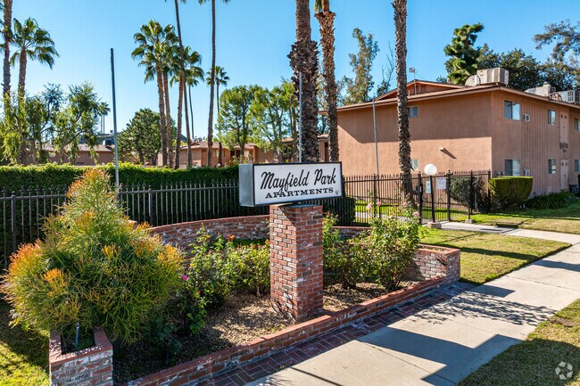 Entrance Signage