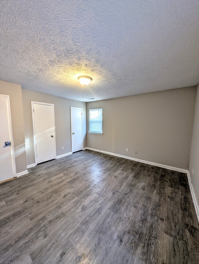 Photo - 5589 Glen Haven Dr