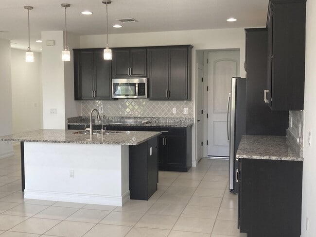 Photo - 10092 Brickhill Dr