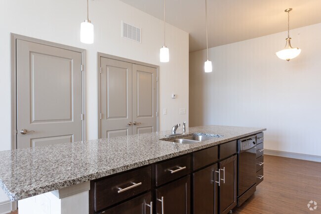 The Graham - 3BR,2BA