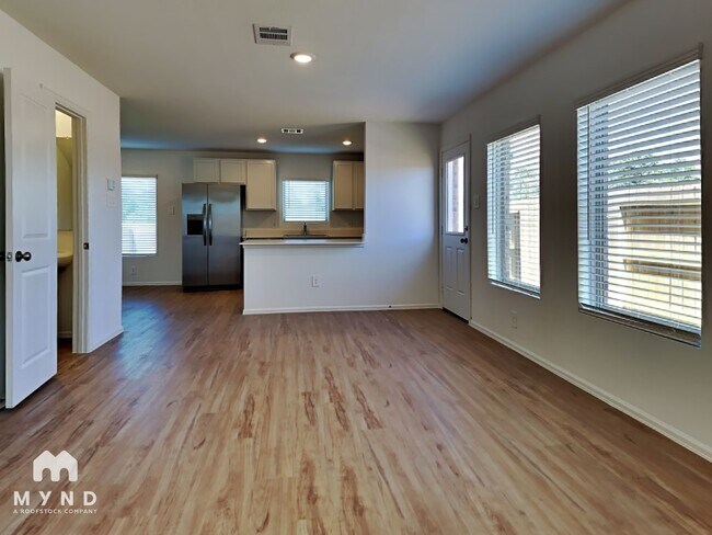 Photo - 513 Brook Terrance Ln