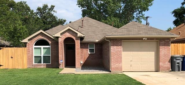 Photo - 2143 Gilford St